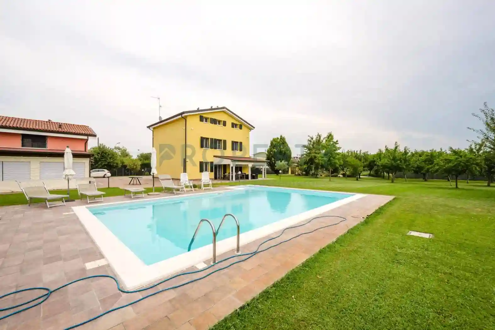 Villa - foto 3