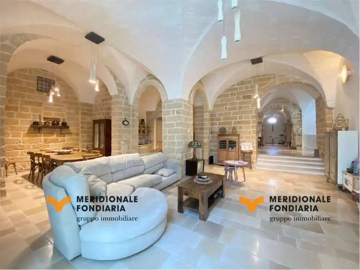 Casa indipendente in vendita a Carmiano