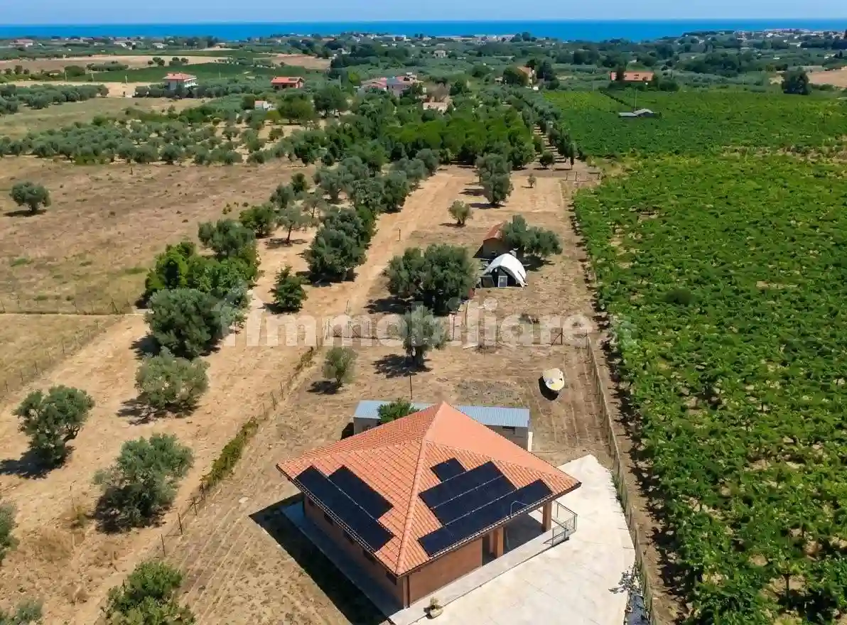 Villa - foto 3