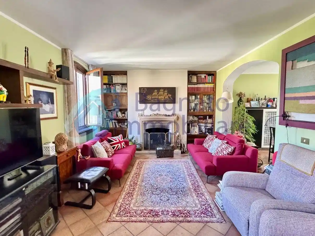 Appartamento in vendita a Novara