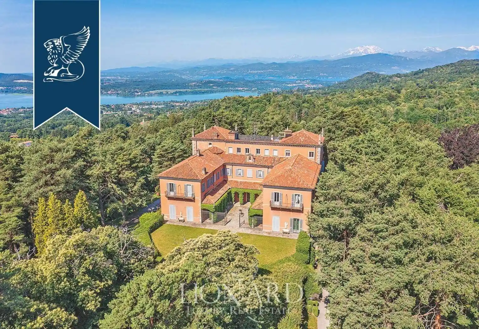 Villa in vendita a Varese