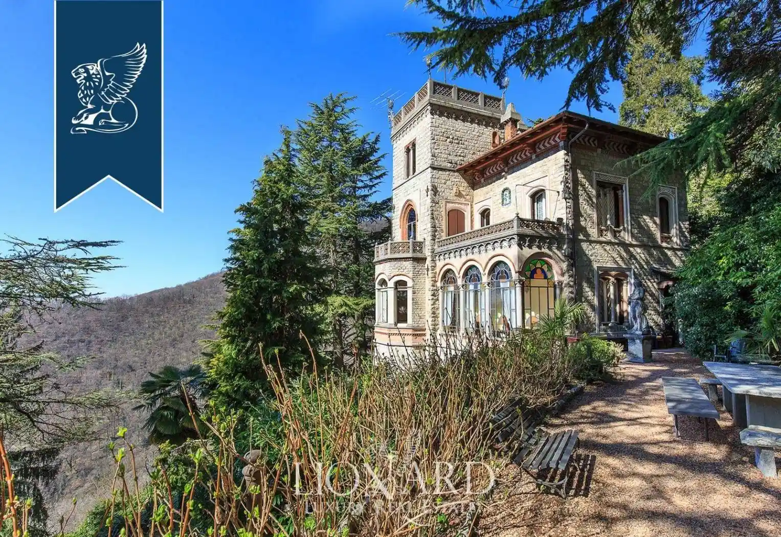 Villa in vendita a Varese