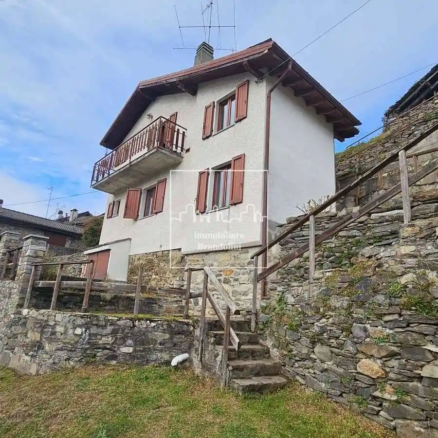 Rustico - Casale in vendita a Maccagno con Pino e Veddasca