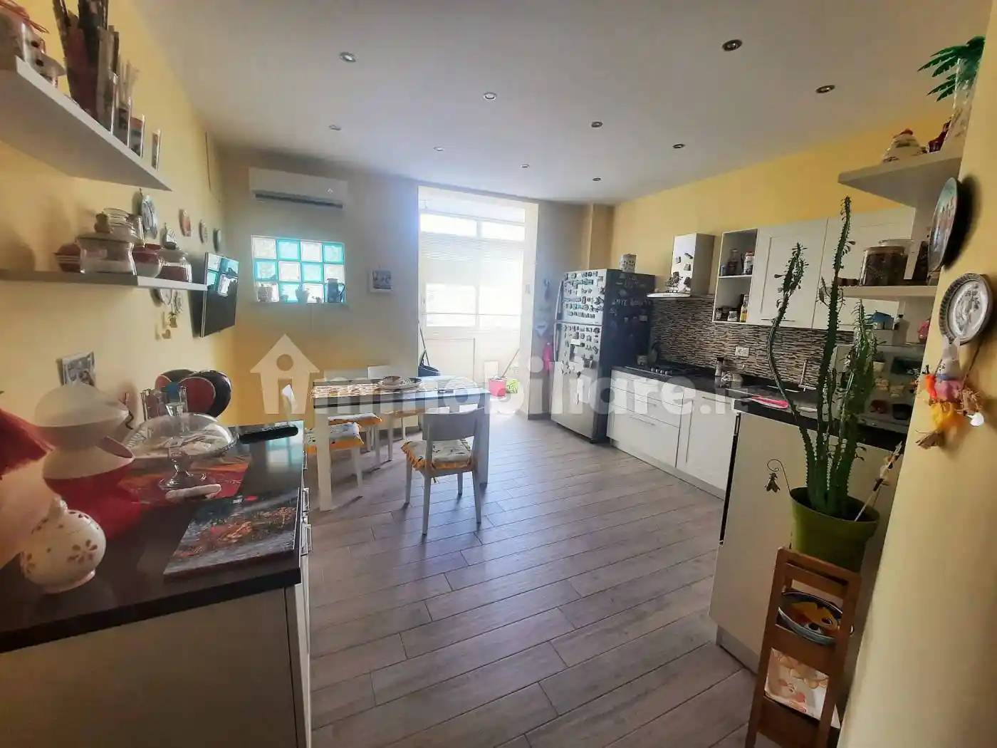 Appartamento in vendita a Palermo