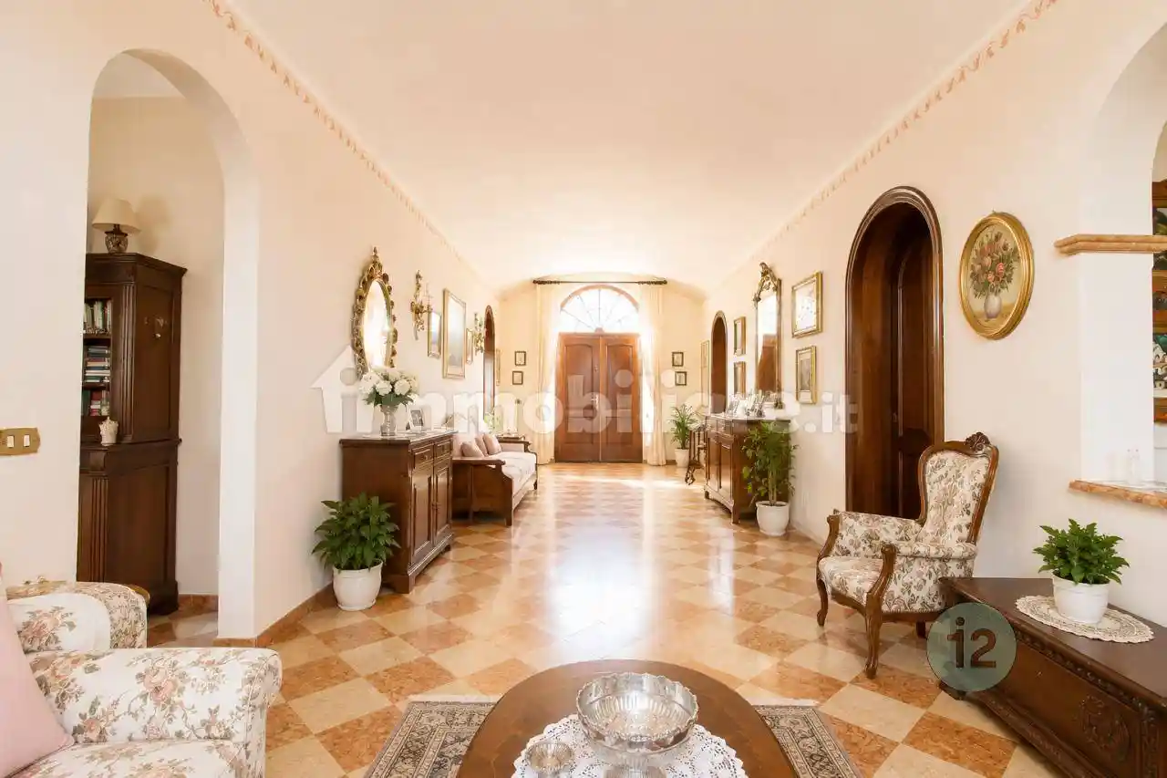 Villa in vendita a San Possidonio