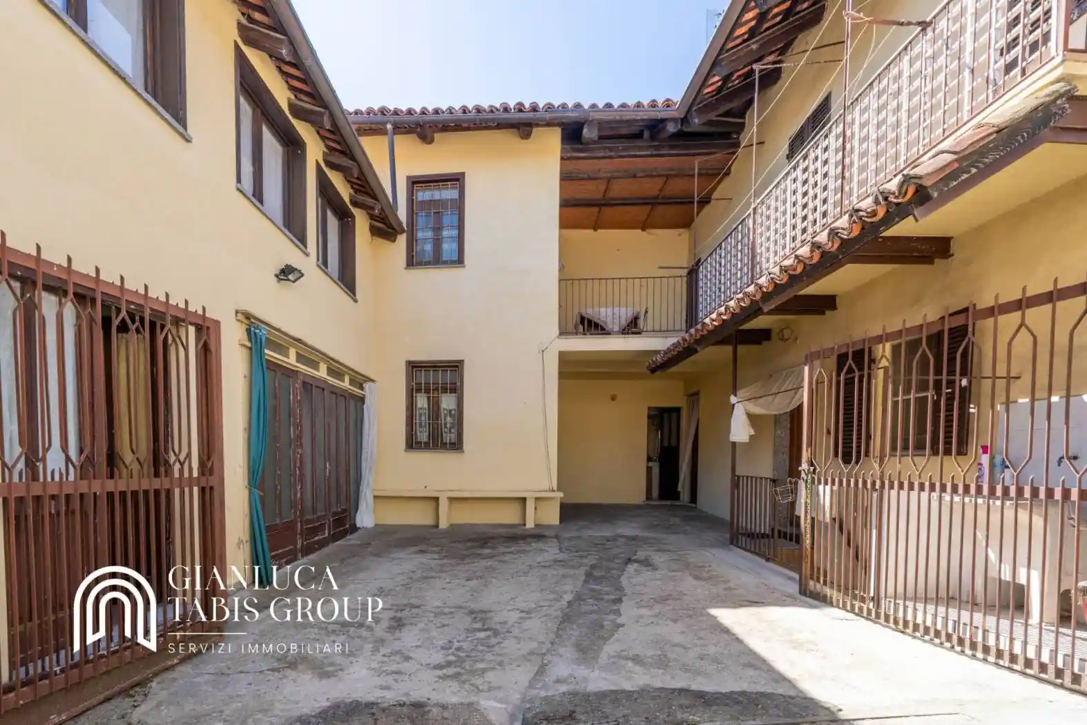 Rustico - Casale in vendita a Pino d'Asti
