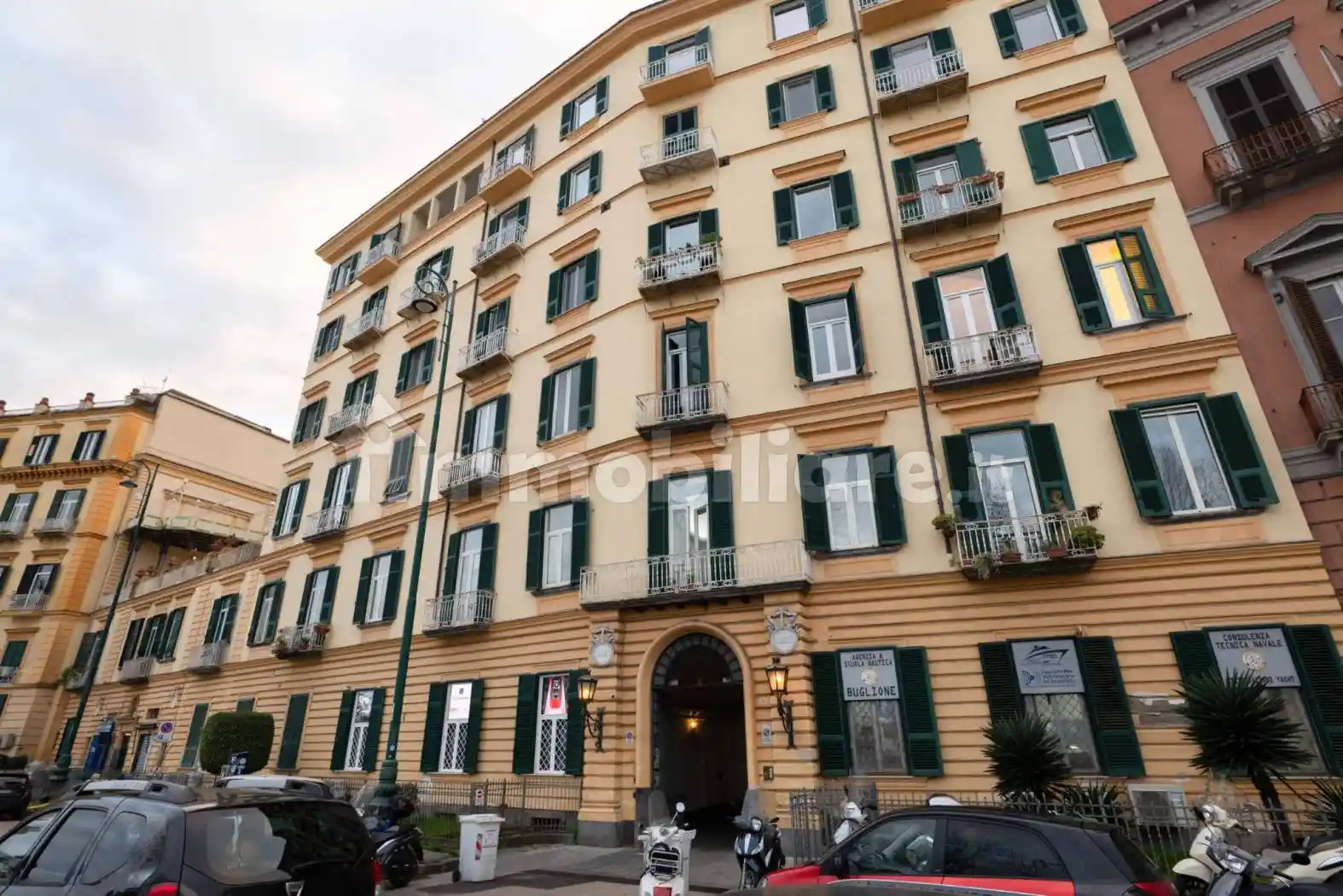 Appartamento in affitto a Napoli