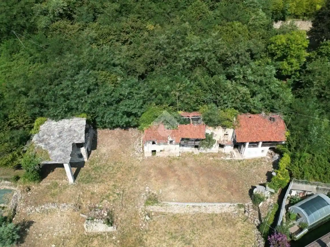Rustico - Casale in vendita a Revello