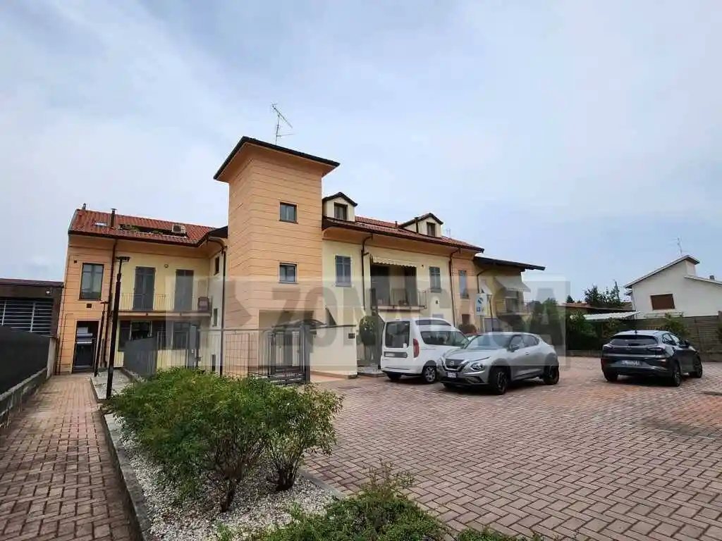 Attico - Mansarda in vendita a Ferno