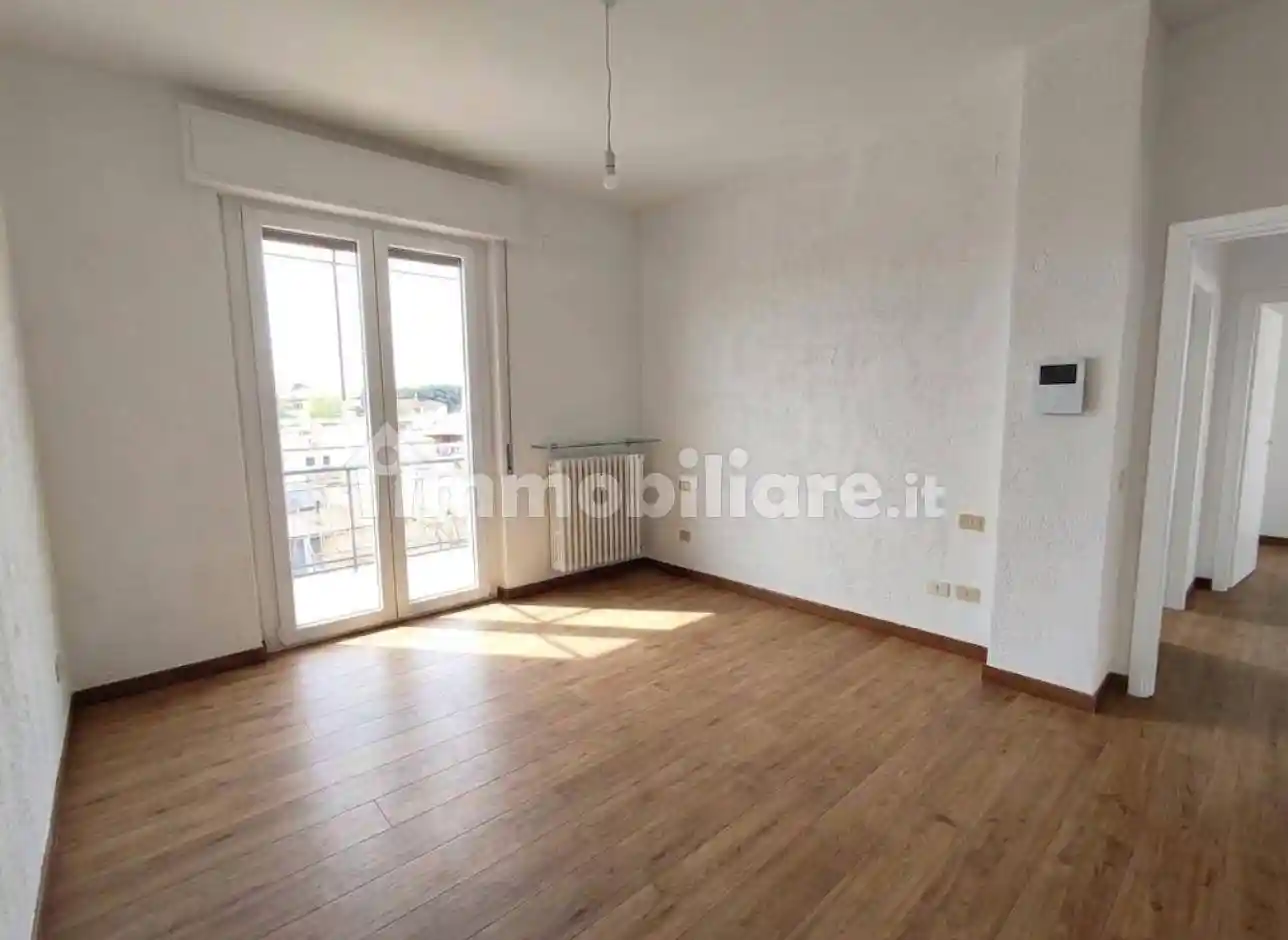 Appartamento in vendita a Rescaldina