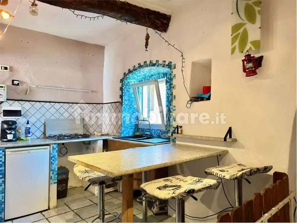 Appartamento in vendita a Chiusanico