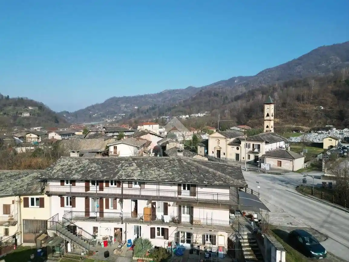Casa indipendente in vendita a Barge