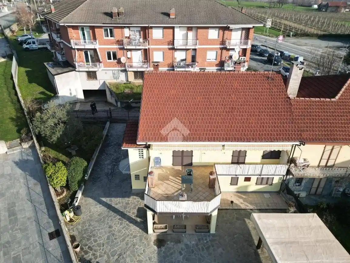 Villa in vendita a Barge