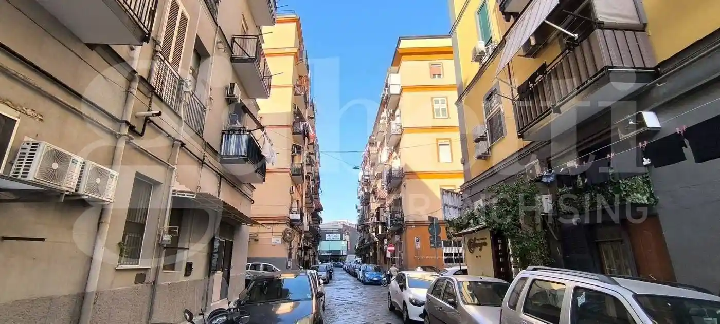 Appartamento in affitto a Napoli