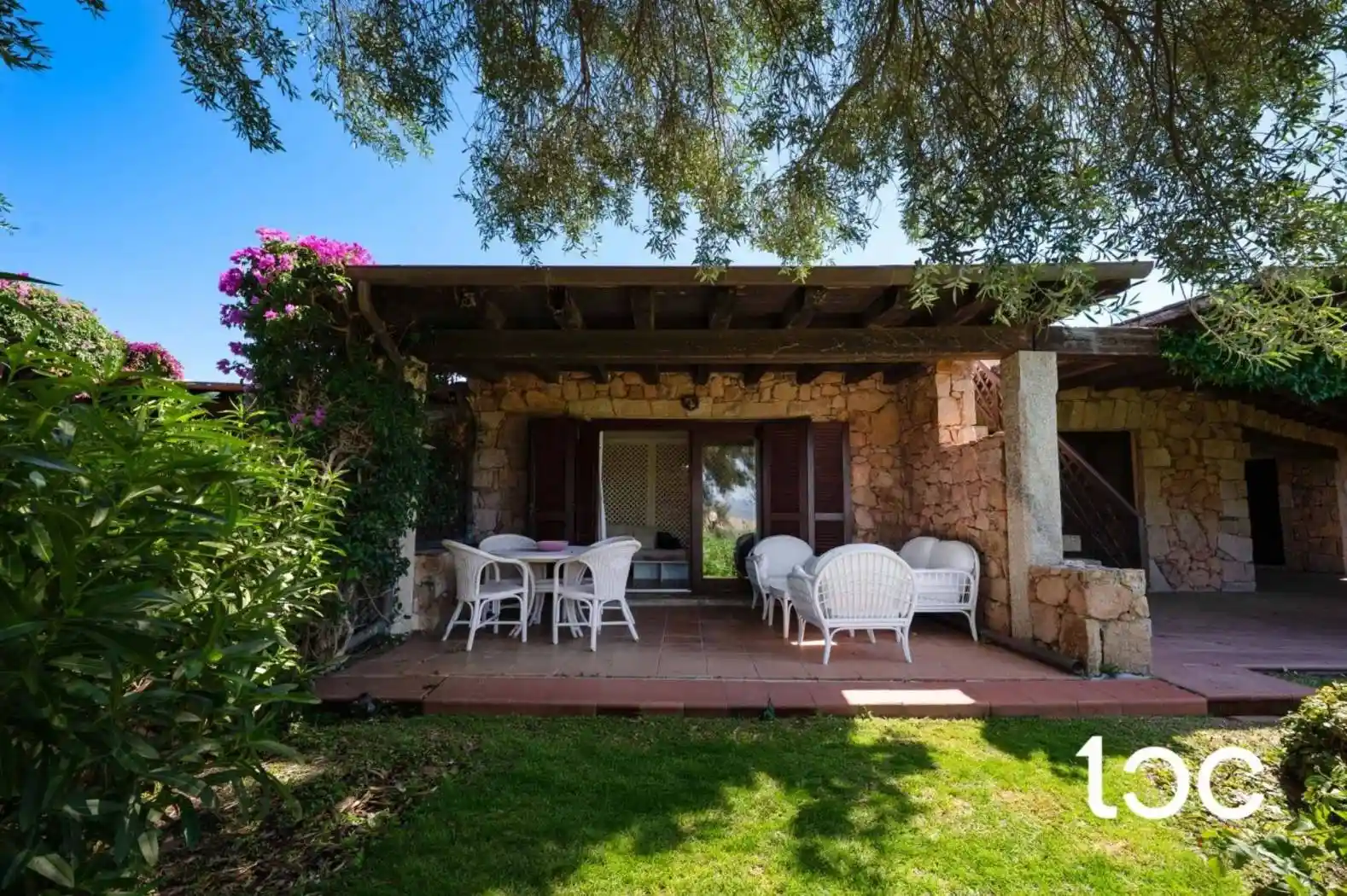 Villa in vendita a San Teodoro