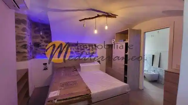 Appartamento in vendita a Dolceacqua