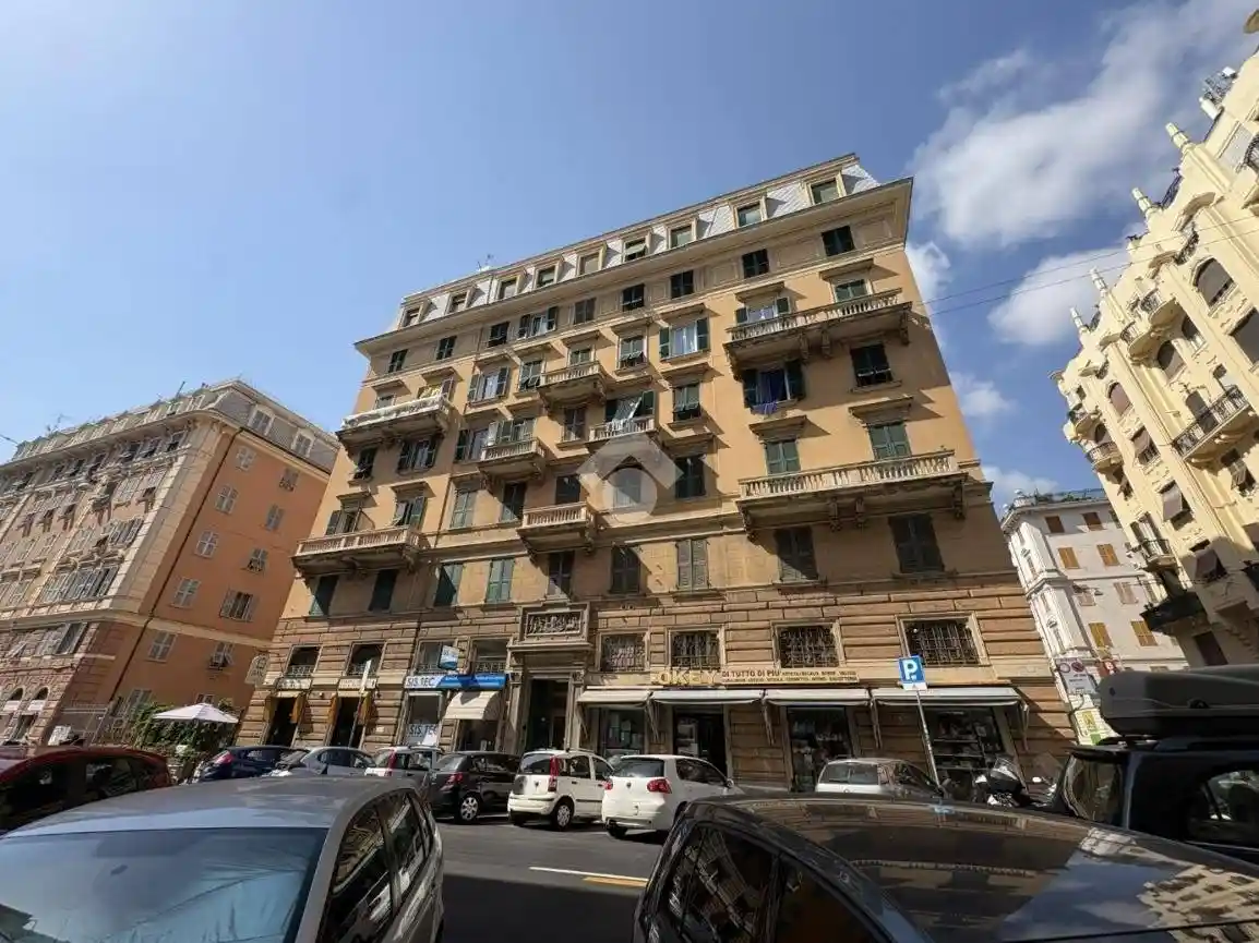 Appartamento in vendita a Genova