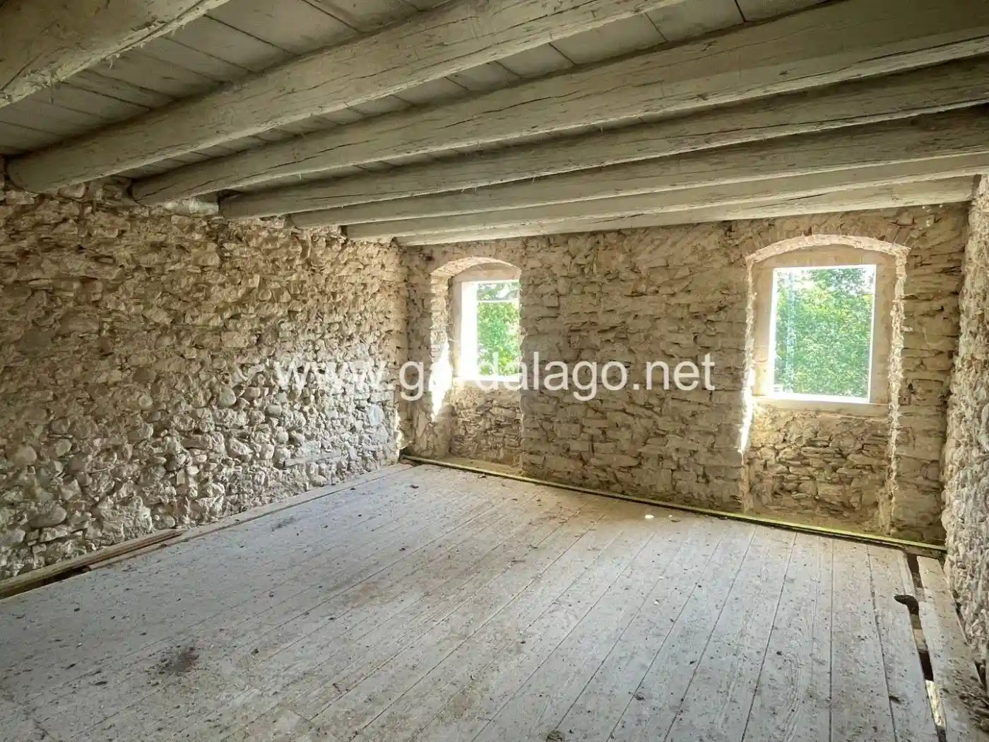 Rustico - Casale in vendita a Caprino Veronese