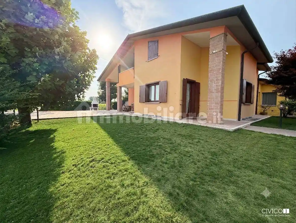 Villa in vendita a Torri di Quartesolo
