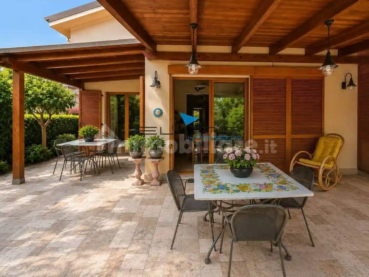 Villa - foto 2