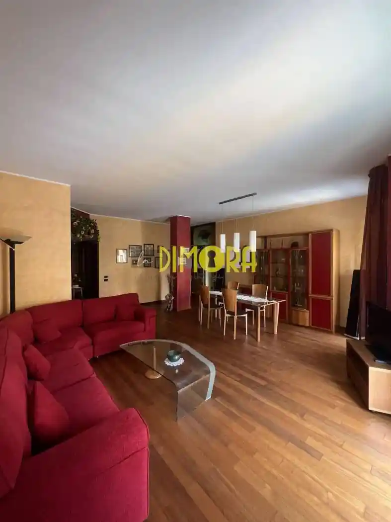 Appartamento in vendita a Novate Milanese
