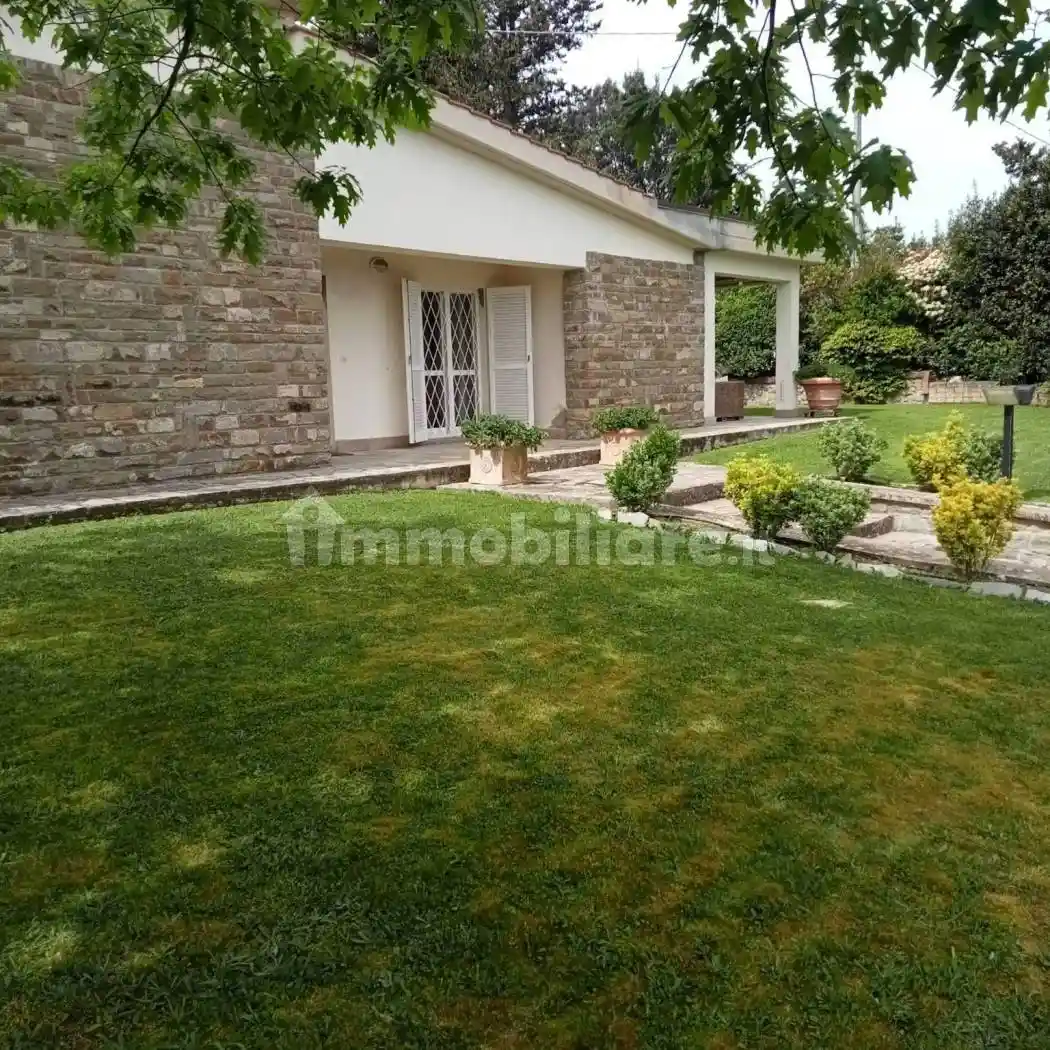 Villa in vendita a Montelupo Fiorentino