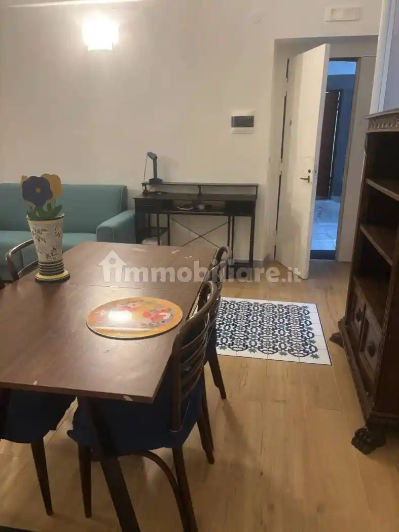 Appartamento in affitto a Napoli