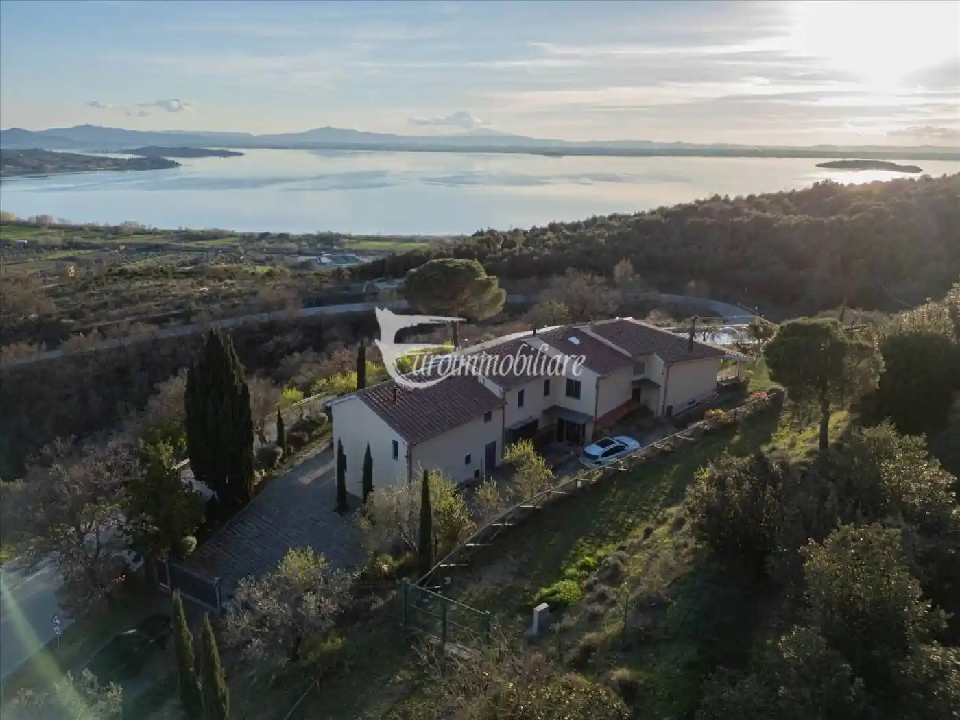 Villa in vendita a Passignano sul Trasimeno