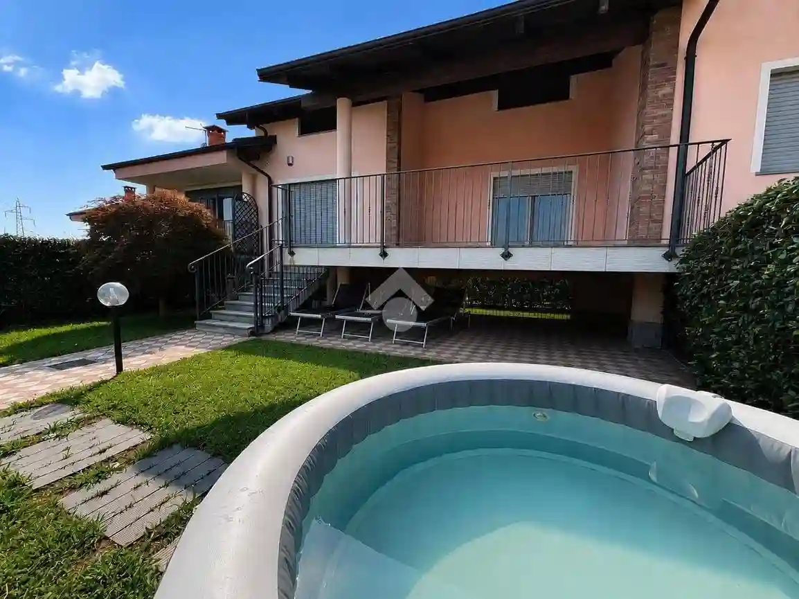 Villetta a schiera - foto 2