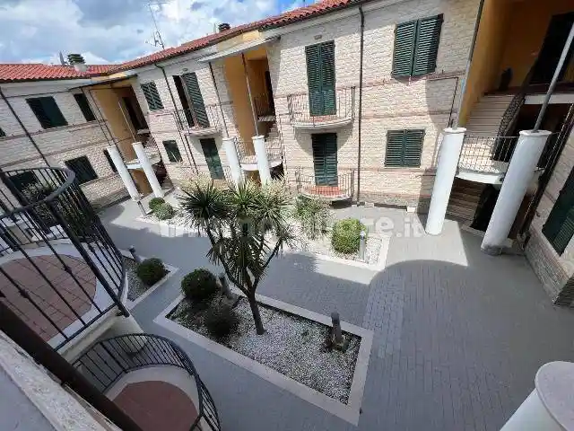 Appartamento in vendita a Sirolo