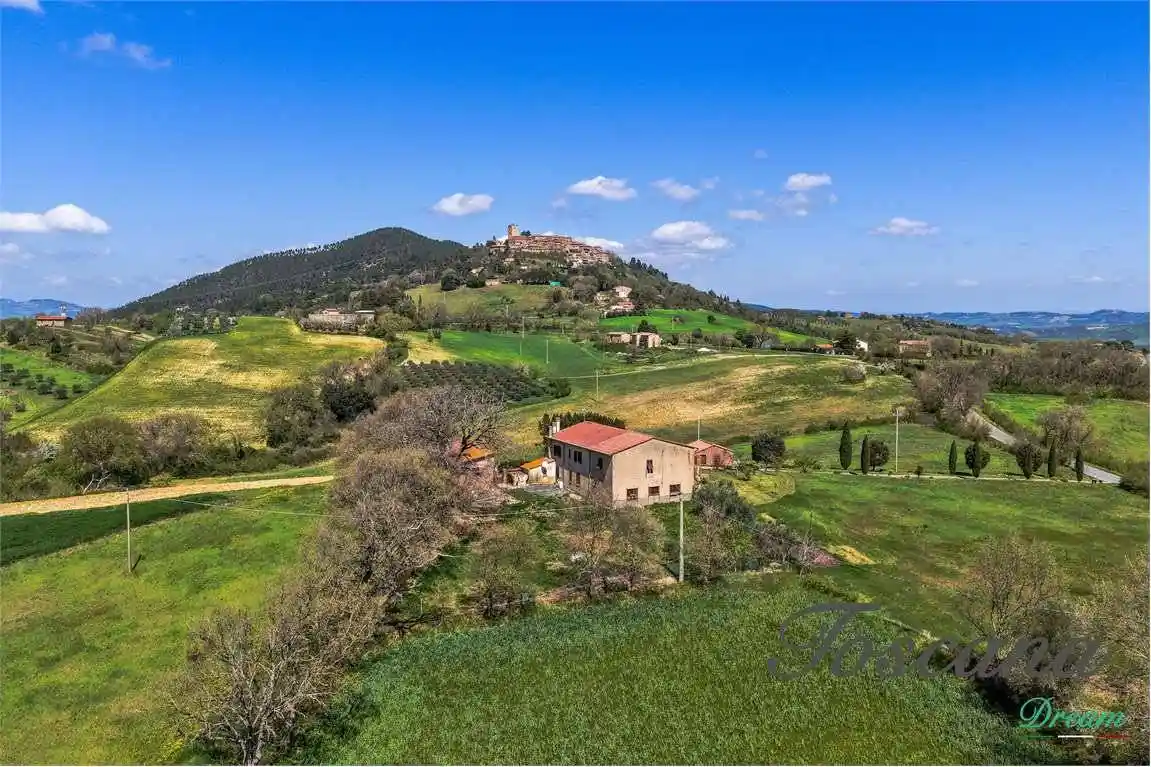 Rustico - Casale in vendita a Castelnuovo di Val di Cecina