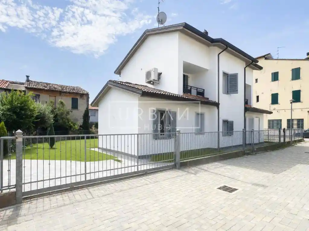 Appartamento in vendita a Forlì