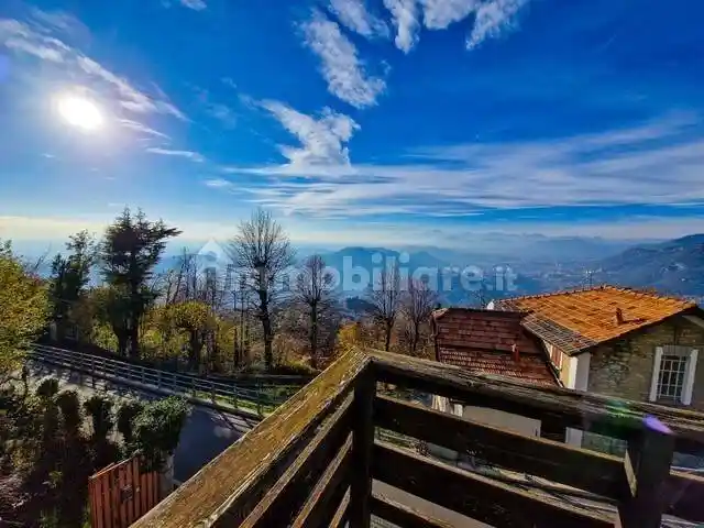 Villa in vendita a Brunate