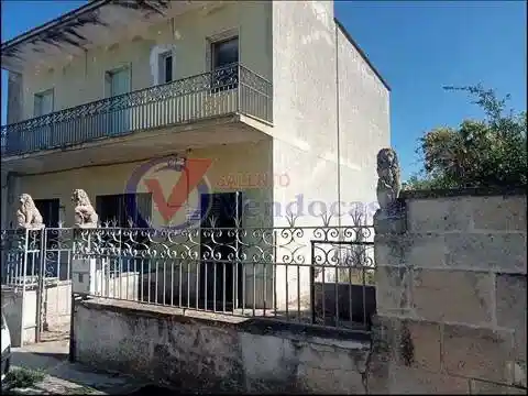 Appartamento in vendita a Palmariggi