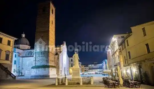 Appartamento in affitto a Pietrasanta