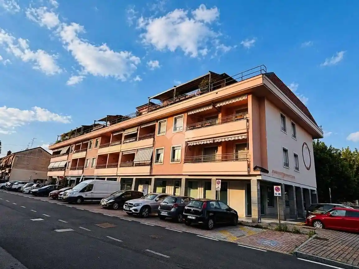 Appartamento in vendita a Pregnana Milanese