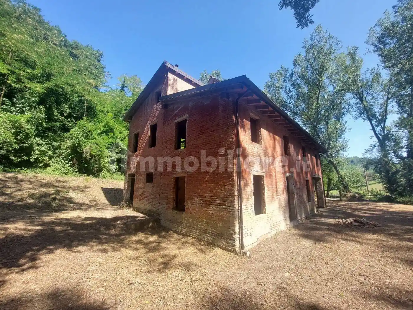 Casa indipendente in vendita a Valsamoggia