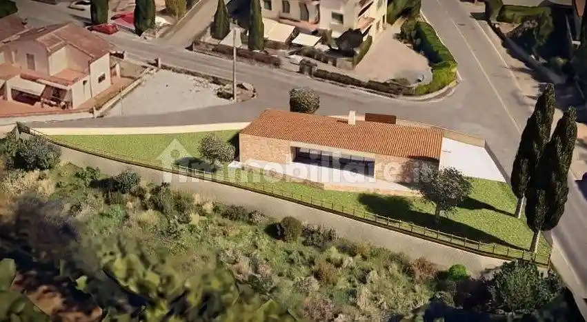 Villa in vendita a Colle di Val d'Elsa