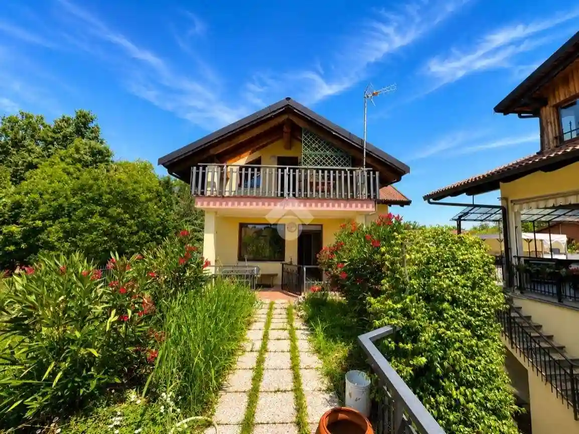 Villa - foto 3