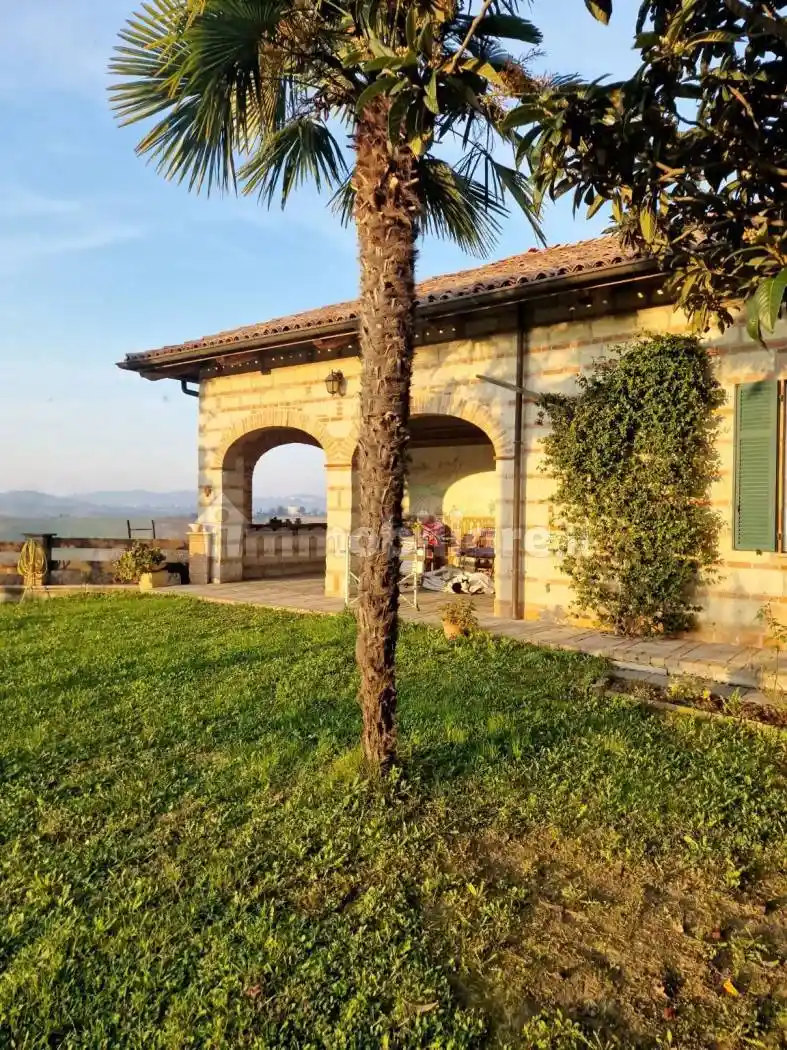 Appartamento in affitto a Frassinello Monferrato