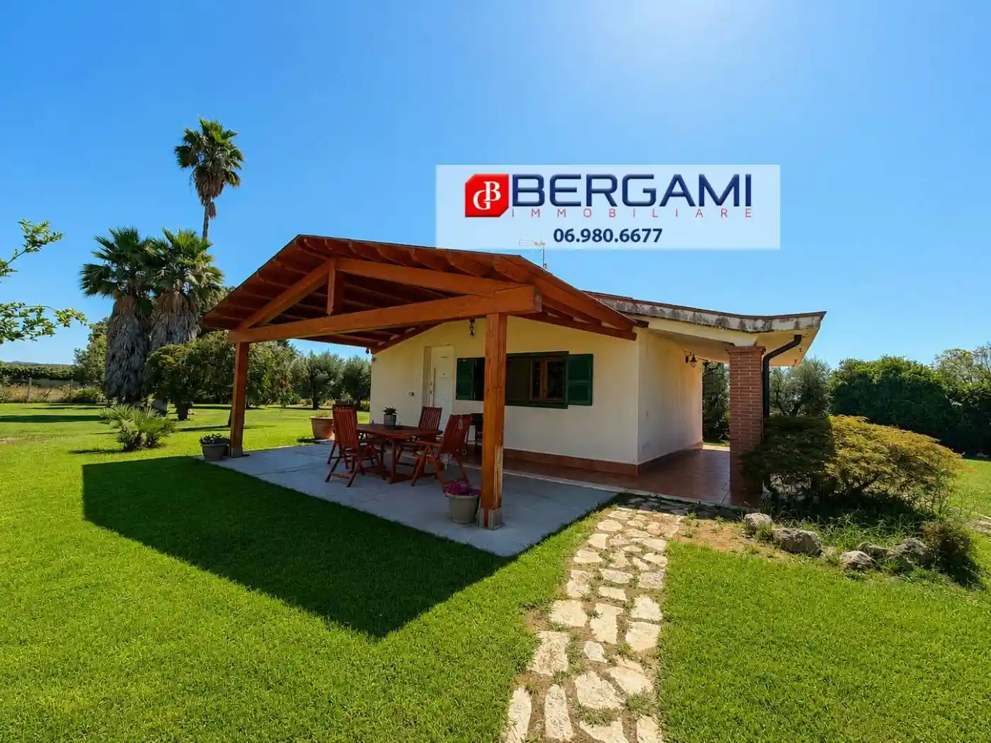 Villa in vendita a Nettuno