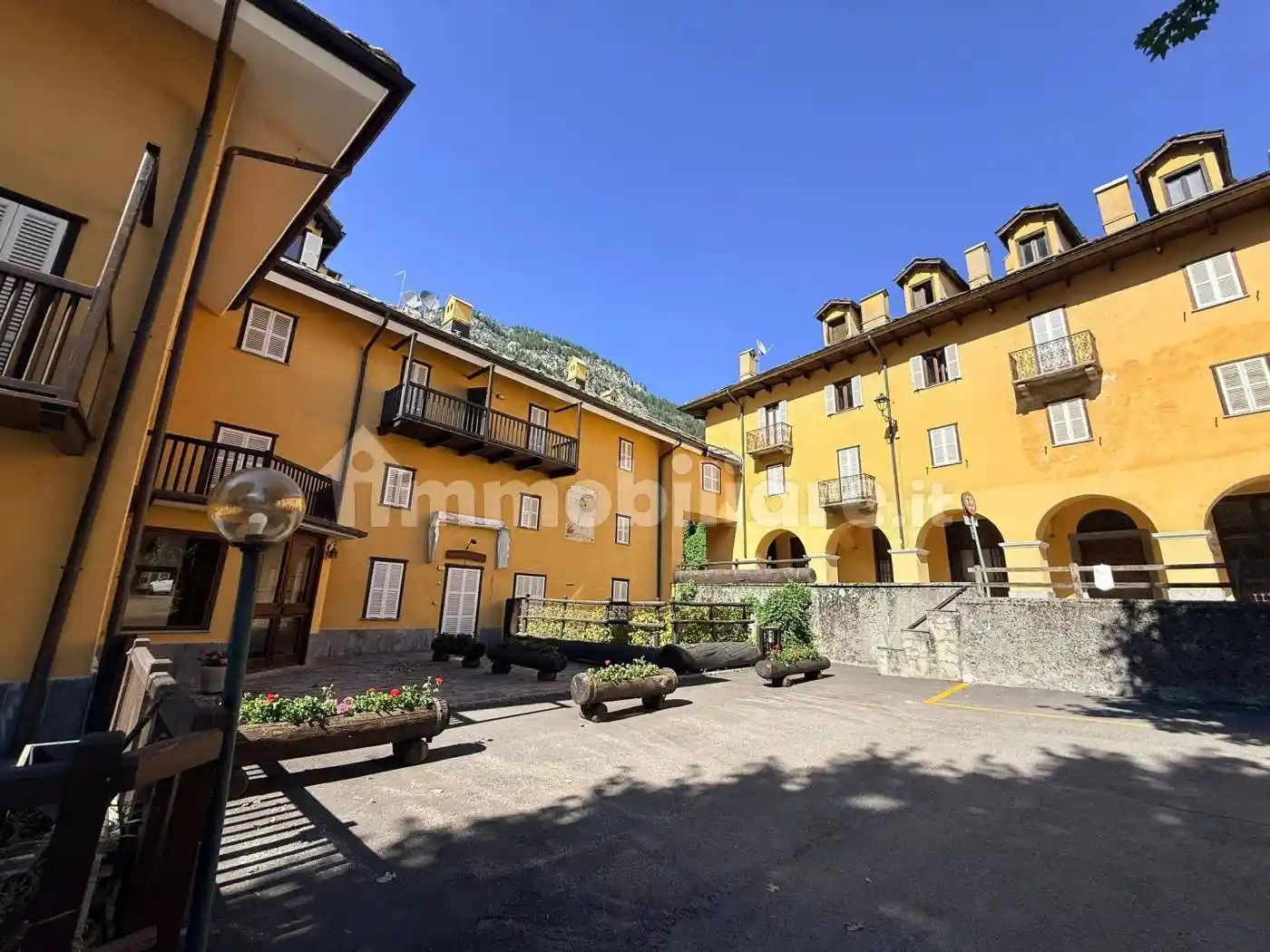 Appartamento in vendita a Courmayeur