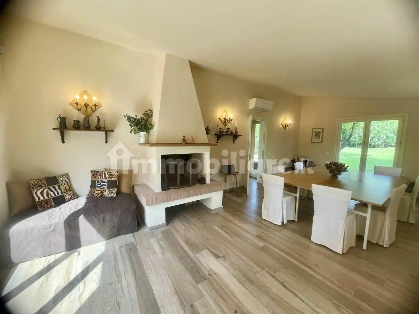 Villa in vendita a Crespina e Lorenzana
