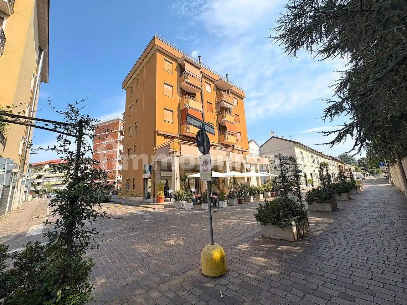 Appartamento in vendita a Villasanta