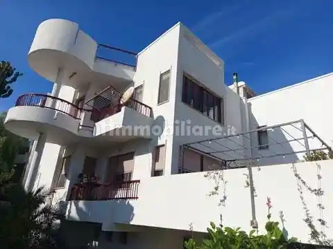 Appartamento in vendita a Bari
