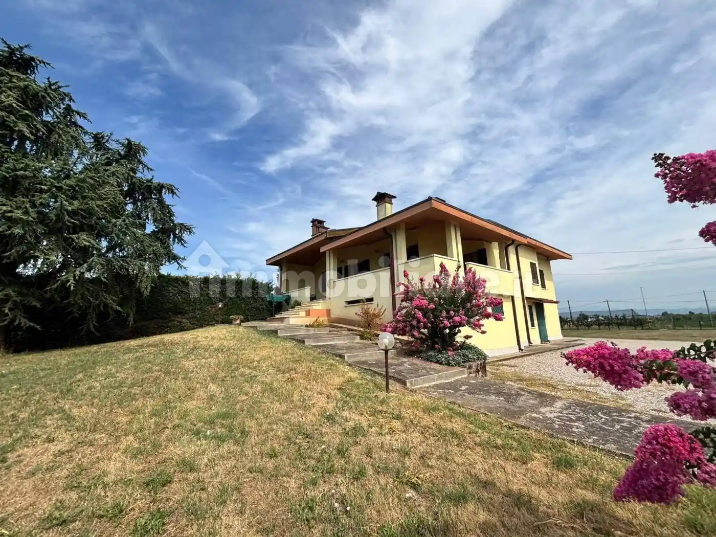 Villa in vendita a Zevio