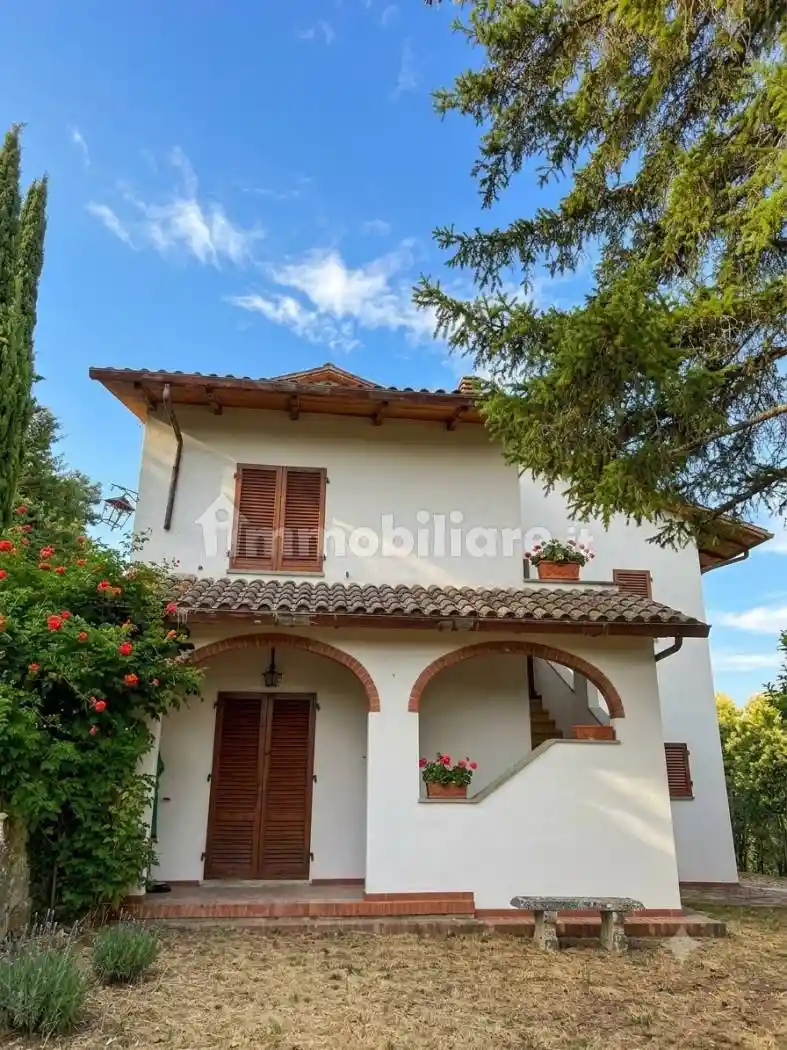 Villa in vendita a Arezzo