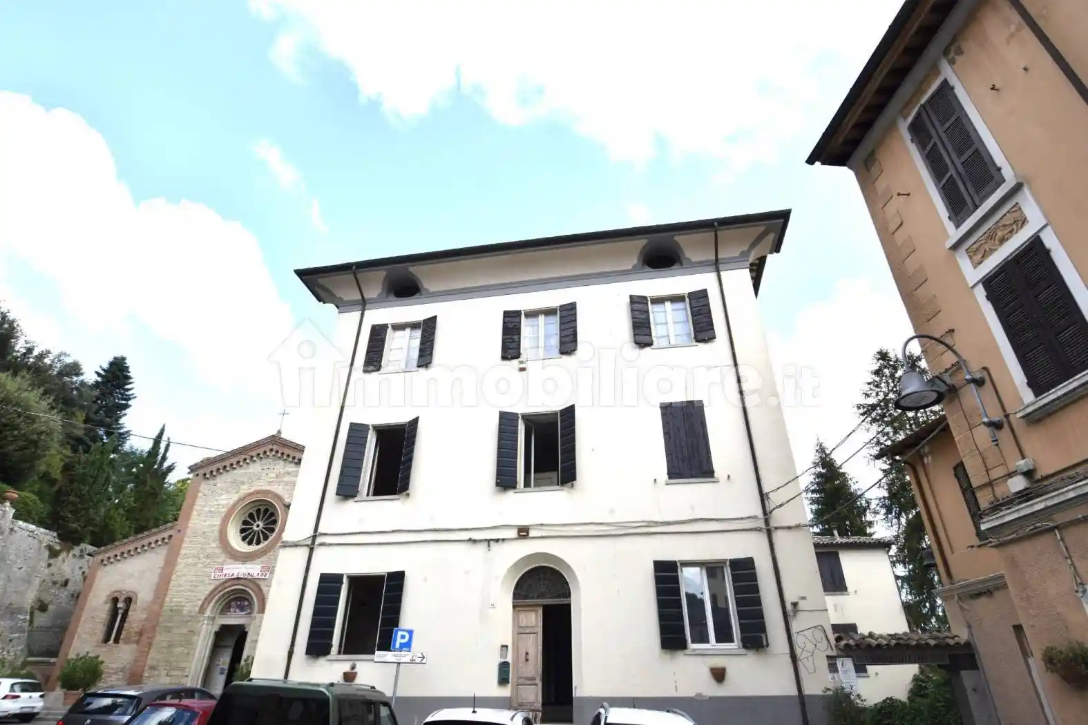 Palazzo - Edificio in vendita a Castrocaro Terme e Terra del Sole