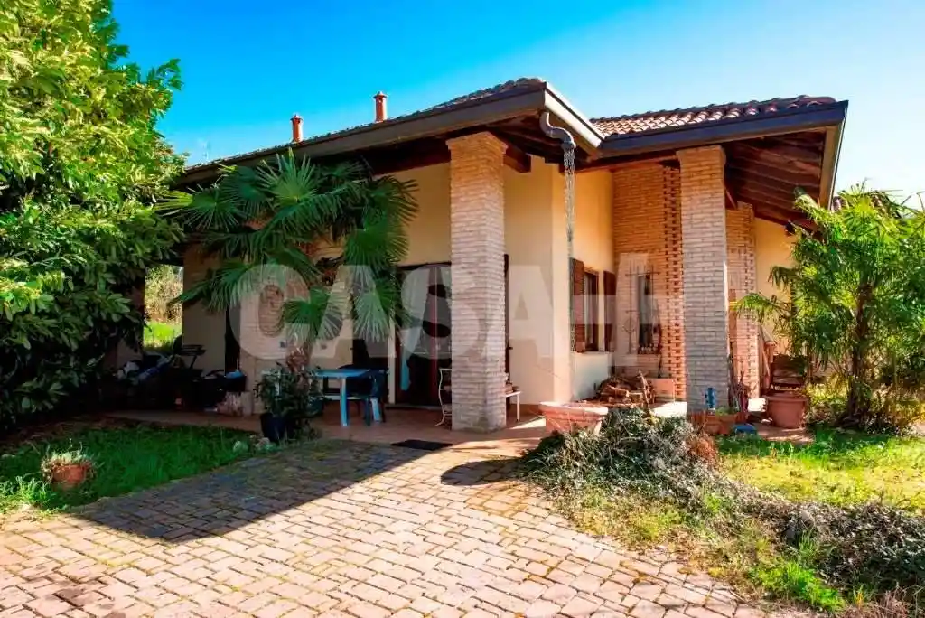 Villa in vendita a Morazzone
