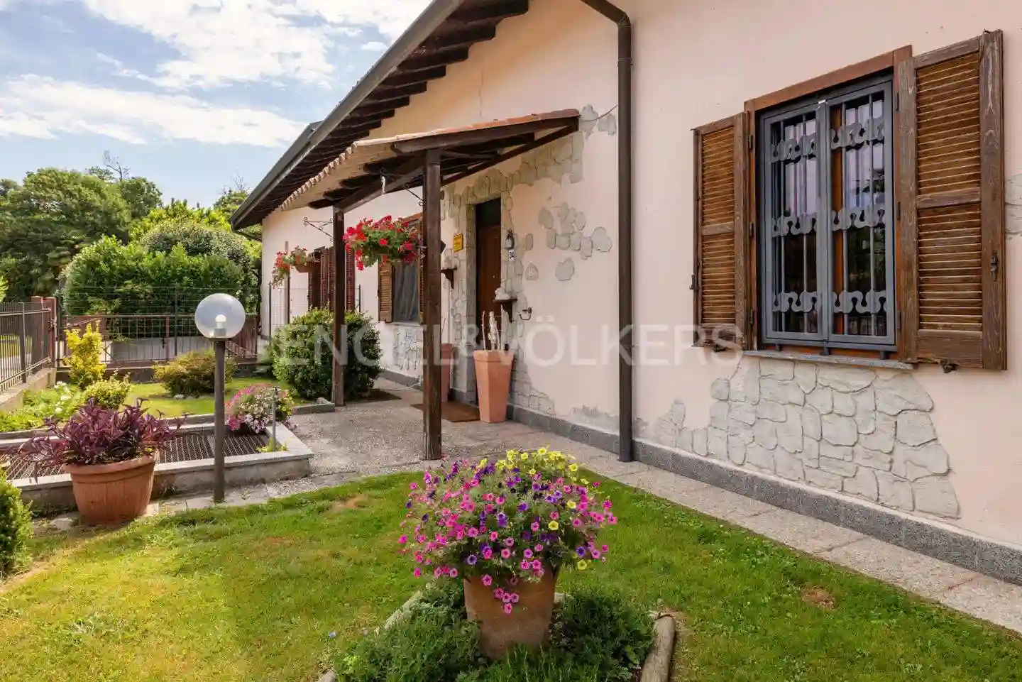 Villa - foto 2